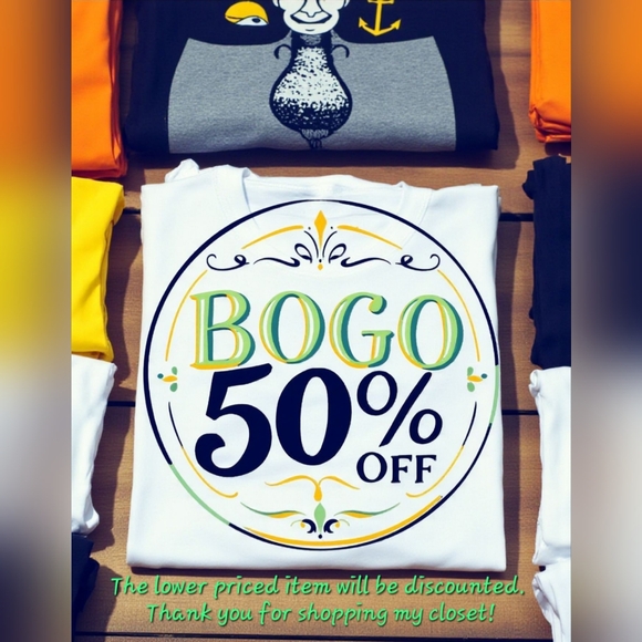 Mardel Tops - Vintage Mardel Sequin and beaded Top